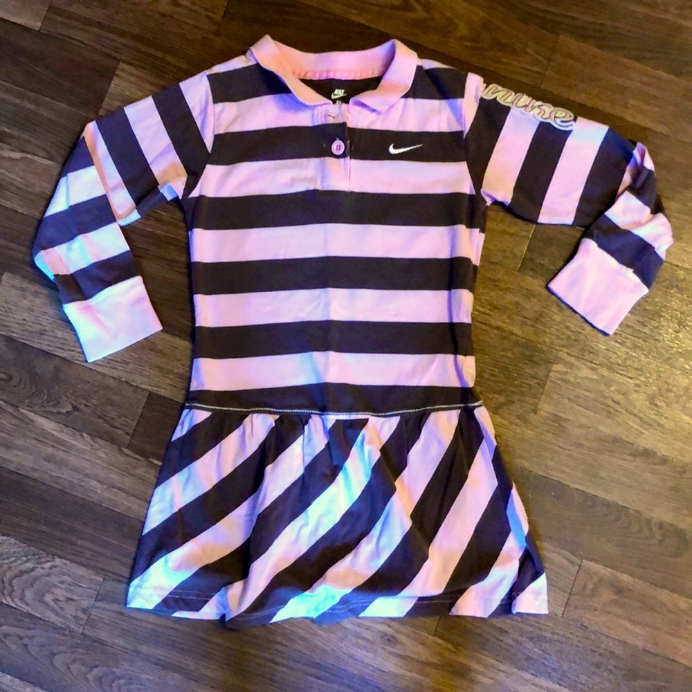 “EUC”Henley Stripes dress by Nike! Excellent for the comfy casual run around day